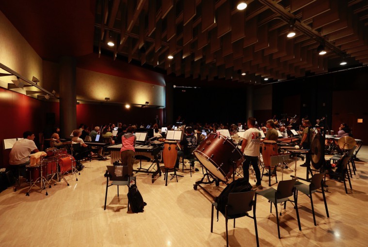 Momento del ensayo de la Orquesta Comunitaria de Gran Canaria