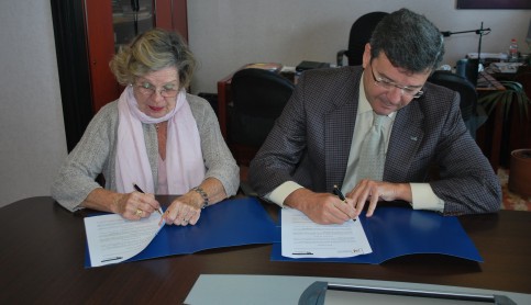 Imagen noticia - La Fundación Auditorio y Teatro y la Sociedad Filarmónica de Las Palmas de Gran Canaria firman un acuerdo de colaboración