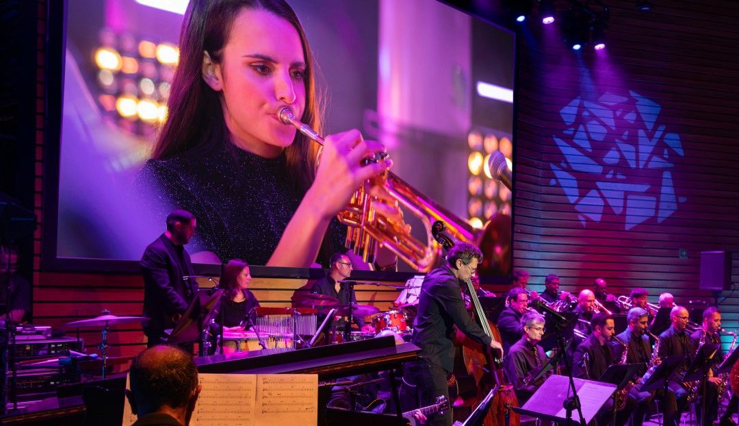 Imagen noticia - Se abre una tercera función del concierto de Andrea Motis & la Perinké Big Band