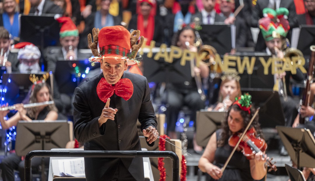 Imagen noticia - La Orquesta Sinfónica de Las Palmas agota las localidades para el ‘Concierto Popular de Año Nuevo’ en el Auditorio Alfredo Kraus, con un lleno histórico en sus cinco funciones