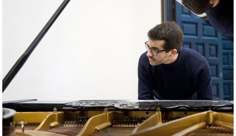 Imagen noticia - El virtuosismo de Juan Pérez Floristán abre el III Festival Internacional ‘El Mundo en un Piano’