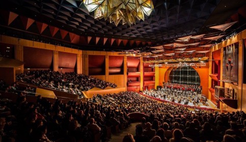 Imagen noticia - La Fundación Auditorio y Teatro recauda cerca de 10.000 euros para la Casa de Galicia